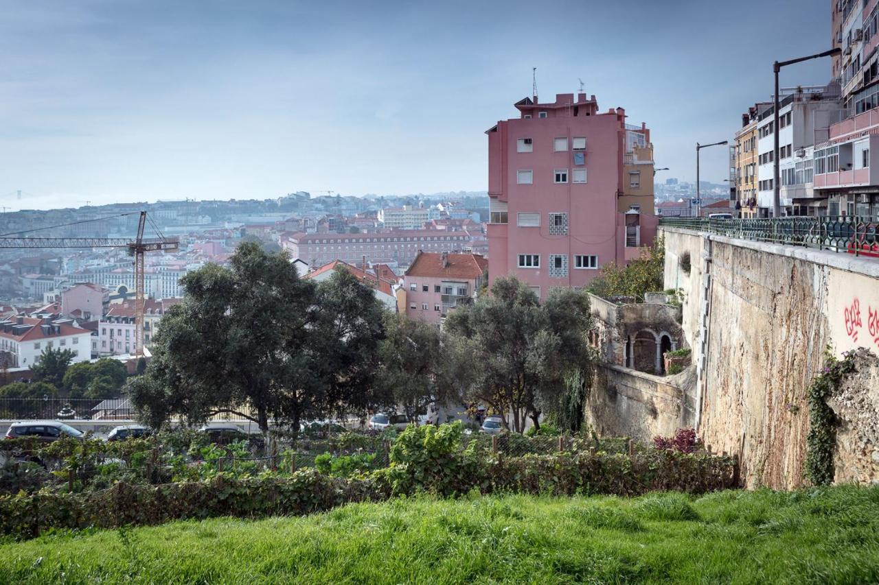 Lovelystay - Sunny Flat W/ Balcony Overseeing Graca And River Lejlighed *